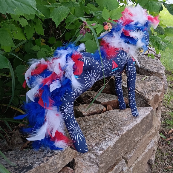 Handmade Plush Horse "FireWorks" - Picture 4 of 11